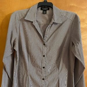 Signature by Ashley Stewart button down shirt